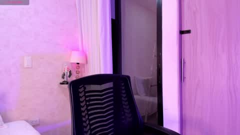 Luisa online show from 01-23-25, 12:04