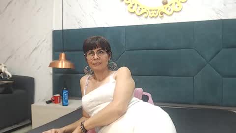 amanda_ramirez online show from 05-11-26, 09:45