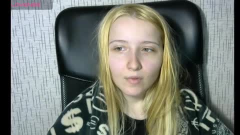 Amanda online show from 12-22-24, 02:06