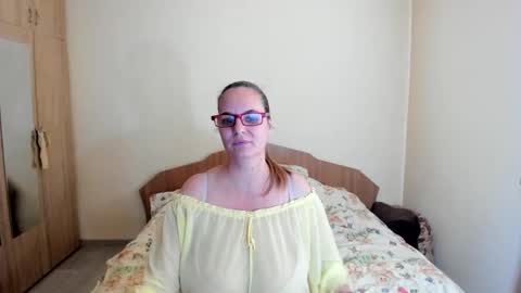 Snapshot of amanda_squirt chatting on 03-05-25, 10:55 amanda_squirt online show from 03-05-25, 10:55