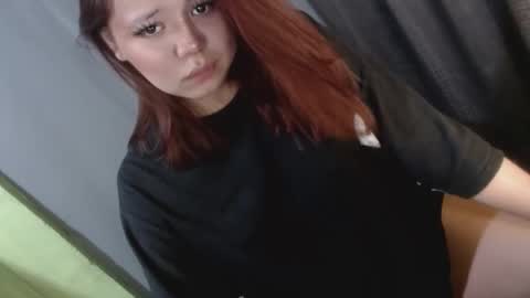 Snapshot of amanda_thomson8 chatting on 01-13-26, 08:03 Lovely Amanda online show from 01-13-26, 08:03