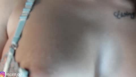 Amanda online show from 03-11-25, 02:54