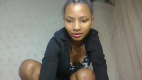 Snapshot of amandaaa25 chatting on 09-12-25, 08:03 amandaaa25 online show from 09-12-25, 08:03