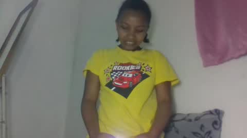 Snapshot of amandaaa25 chatting on 09-22-25, 03:14 amandaaa25 online show from 09-22-25, 03:14