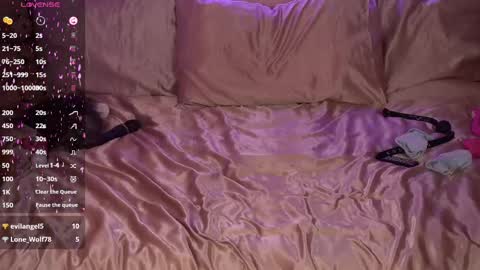 Amanda online show from 02-10-25, 02:16