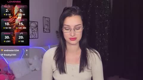 Snapshot of amandaair chatting on 10-12-25, 04:50 AmandaAir online show from 10-12-25, 04:50