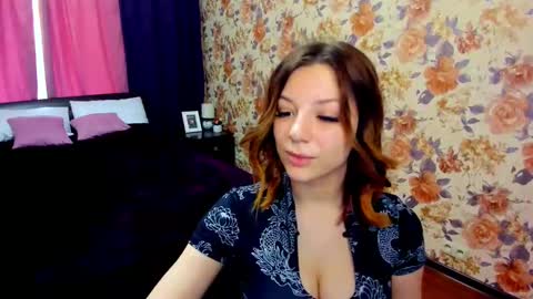 Snapshot of amandagracy_1 chatting on 03-09-25, 04:27 amandagracy_1 online show from 03-09-25, 04:27