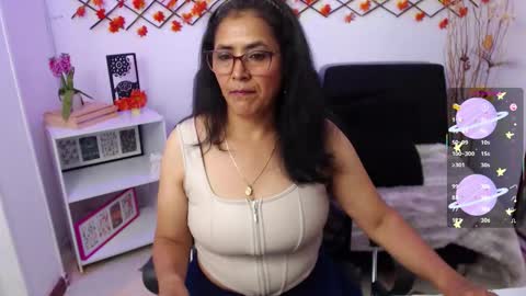 Snapshot of amandapeet chatting on 02-09-26, 08:35 amandapeet online show from 02-09-26, 08:35