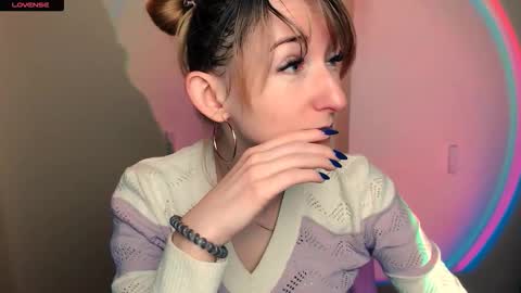 Snapshot of amandasentin chatting on 10-28-25, 08:18 Amanda online show from 10-28-25, 08:18