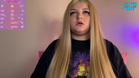 Amandha online show from 12-18-24, 04:09