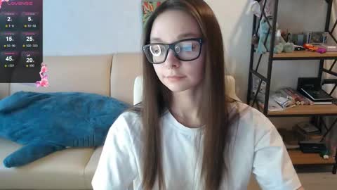 Mila online show from 12-03-24, 11:33