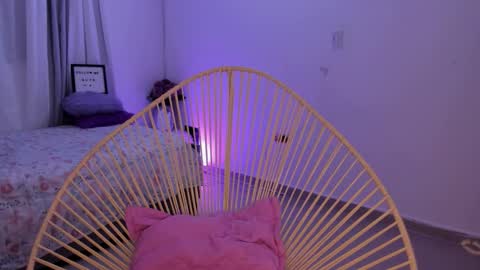 Amanda online show from 09-15-25, 02:33