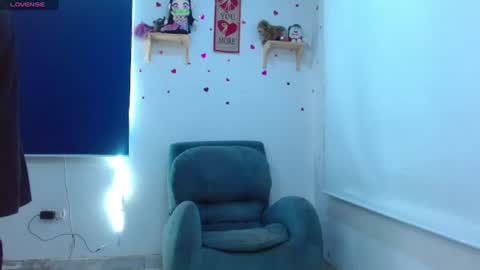 Snapshot of amanne_misa chatting on 06-27-26, 01:43 Amanne Misa online show from 06-27-26, 01:43