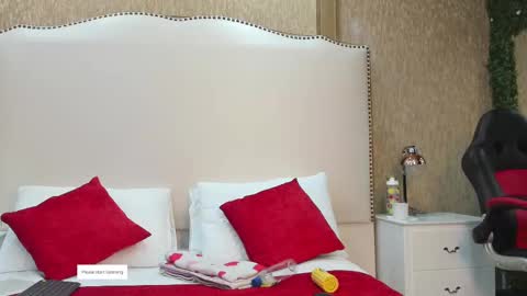 luna online show from 09-29-25, 11:15