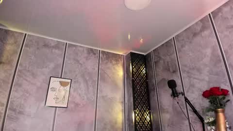 Amara Lewis online show from 02-12-25, 12:12