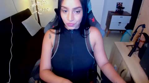 Amara Lux online show from 02-13-26, 03:57