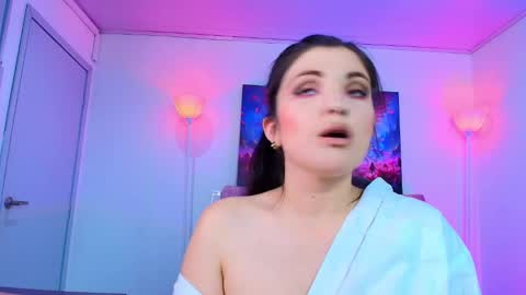 Amara Vega  online show from 01-16-25, 11:37