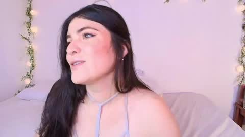 Snapshot of amara_vega chatting on 04-27-26, 04:16 Amara Vega online show from 04-27-26, 04:16