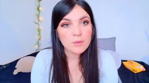 Snapshot of amara_vega chatting on 05-07-26, 05:18 Amara Vega online show from 05-07-26, 05:18
