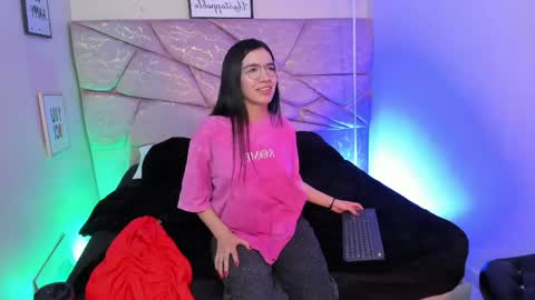 Snapshot of amara_velle chatting on 04-17-26, 01:14 amara velle online show from 04-17-26, 01:14