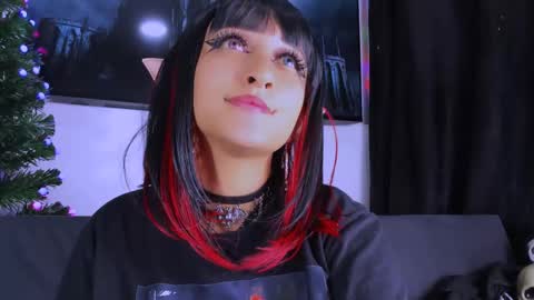 Snapshot of amaracooper2 chatting on 12-13-24, 02:32 amaracooper2 online show from 12-13-24, 02:32