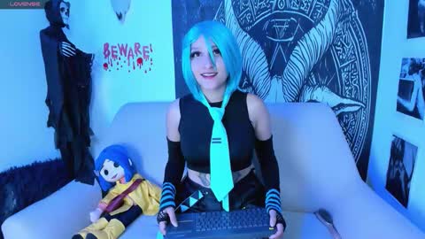 Snapshot of amaracooper2 chatting on 10-23-25, 12:59 amaracooper2 online show from 10-23-25, 12:59