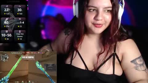 Snapshot of amaralof chatting on 11-12-25, 11:14 amaralof online show from 11-12-25, 11:14