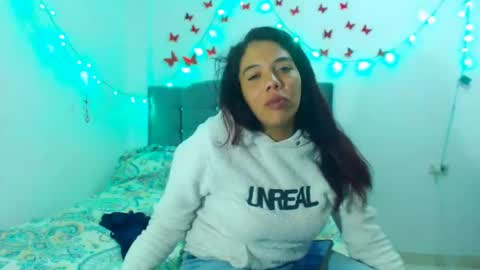 Amara Julia online show from 01-20-25, 02:53