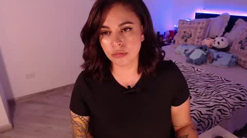 Snapshot of amarat_jolie chatting on 02-28-25, 12:54 Mila online show from 02-28-25, 12:54