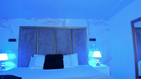 Emily online show from 12-19-25, 11:28