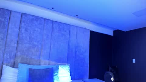 Emily online show from 02-24-26, 10:13