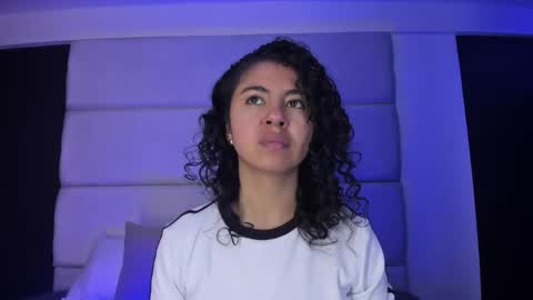 Emily online show from 06-01-26, 05:14