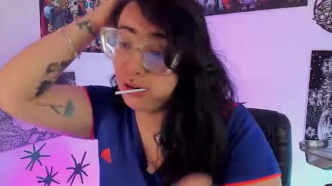  Katt   online show from 11-17-25, 06:03