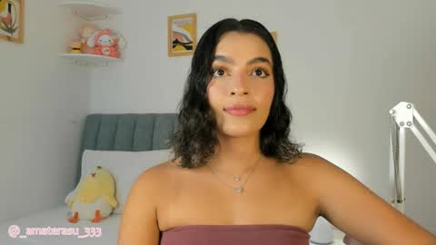  Mar  independent model  online show from 05-06-26, 08:36