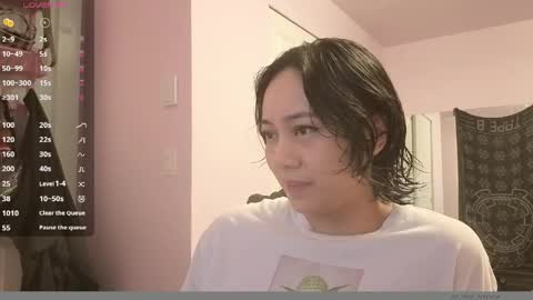 Snapshot of amateuroras chatting on 05-26-26, 05:14 leash online show from 05-26-26, 05:14
