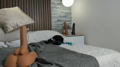 Snapshot of amatista__smith chatting on 01-15-25, 01:02 AMATISTA online show from 01-15-25, 01:02