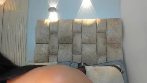 Snapshot of amatista__smith chatting on 10-29-25, 09:27 AMATISTA online show from 10-29-25, 09:27