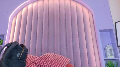 Snapshot of amatistasky__ chatting on 06-25-26, 11:26 AMATISTA online show from 06-25-26, 11:26