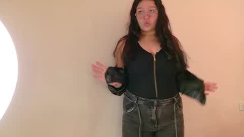 Snapshot of amatistasky__ chatting on 07-11-26, 11:35 AMATISTA online show from 07-11-26, 11:35
