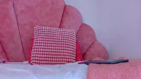 Snapshot of amatistasky__ chatting on 07-28-26, 02:35 AMATISTA online show from 07-28-26, 02:35