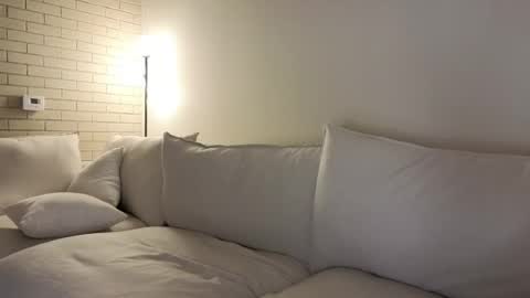 amaya_floress online show from 06-17-26, 10:28