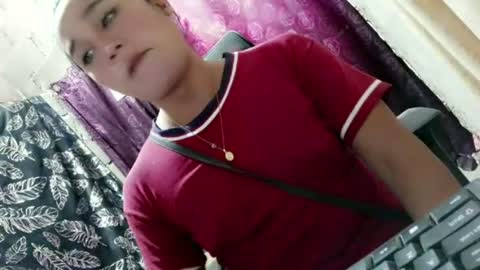 Snapshot of amayafucks1 chatting on 07-25-26, 01:47 Amaya online show from 07-25-26, 01:47