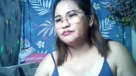 amazing angel online show from 05-10-26, 11:43