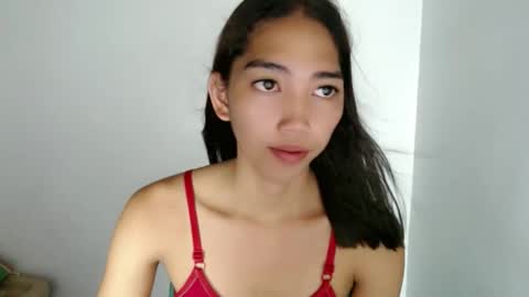 CALL ME GRACE online show from 05-13-26, 10:49