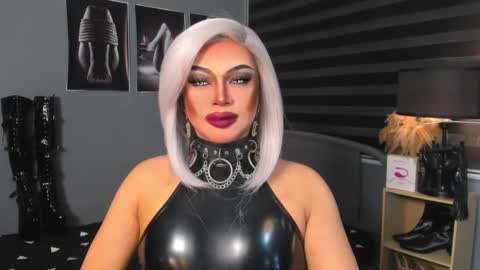 MISS JAZMINE QUEEN OF HELLFIRE online show from 12-10-24, 10:17