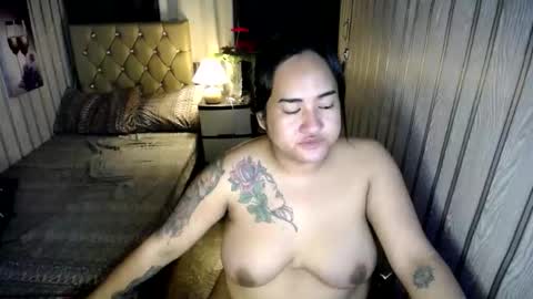 Snapshot of amazingkatrinats chatting on 03-27-26, 05:01 amazingkatrinats online show from 03-27-26, 05:01