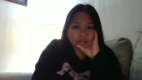 So many calling me Laura but i am Lora now i know Lora is SpanishLaura is EnglishLori is Italian so can call me those name online show from 01-18-26, 10:30