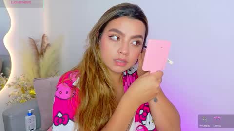 Snapshot of ambar_carterr chatting on 03-18-26, 02:37 Ambar online show from 03-18-26, 02:37