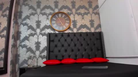 Snapshot of ambar_colling chatting on 02-10-25, 01:35 Ambar Colling online show from 02-10-25, 01:35