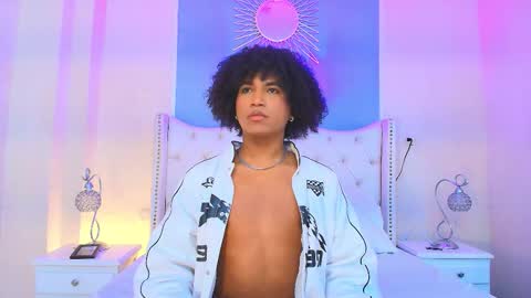 Ambar Colling online show from 10-02-25, 02:24